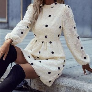 Offwhite mini dress NEW NEVER WORN WITH TAG